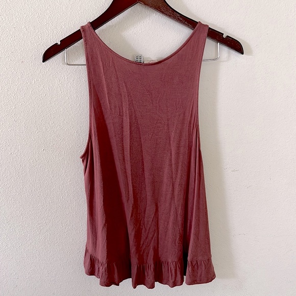 Women's Sleeveless Ruffle Hem Top - Mauve - Picture 2 of 10
